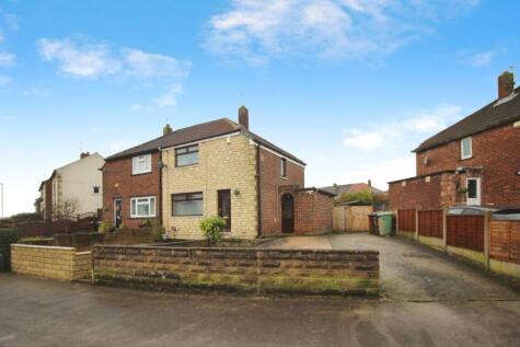 Acres Hall Avenue, Pudsey, West Yorkshire, LS28