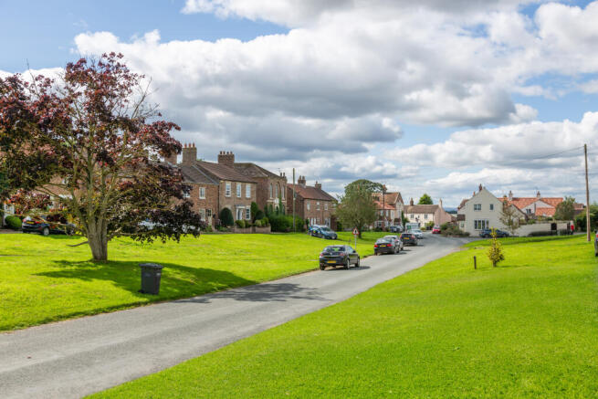 3 bed Detached Bungalow for sale Image 12
