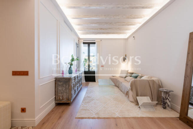 Piso-alto-reformado-a-estrenar-con-terraza-elem...