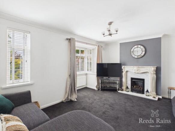 3 bed Semi-Detached for sale Image 6