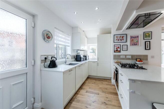 3 bed Semi-Detached for sale Image 5