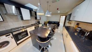 25, Alton Road, Birmingham B29 7DU