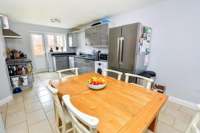 Kitchen/breakfast ro