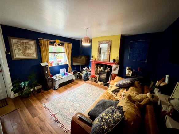 Photo 12