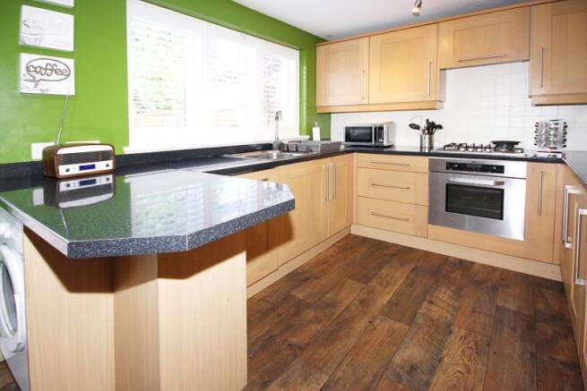 Kitchen/Breakfast Room