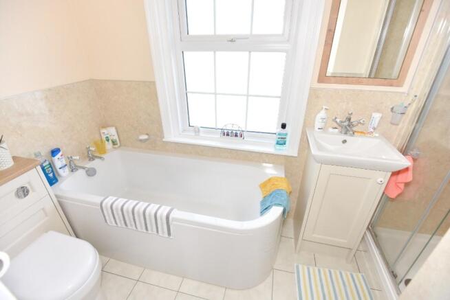 Bath/Shower Room