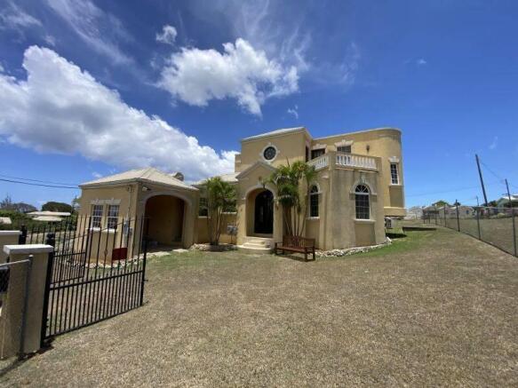 St. Silas Heights Private Home
