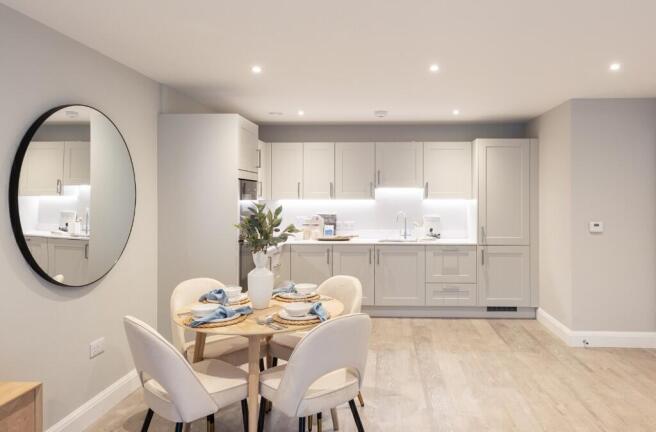 Kitchen/Dining Area