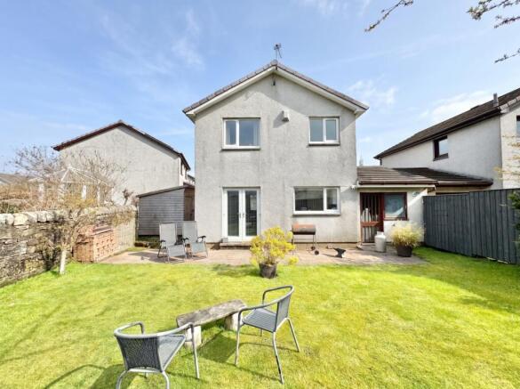 Aitken Drive, Beith rear garden pic