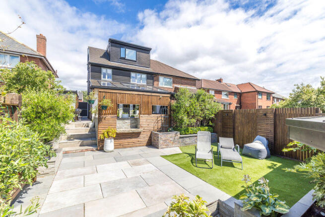 Leyland Green Road, Ashton-in-Makerfield, Wigan, WN4 0QJ photo 4