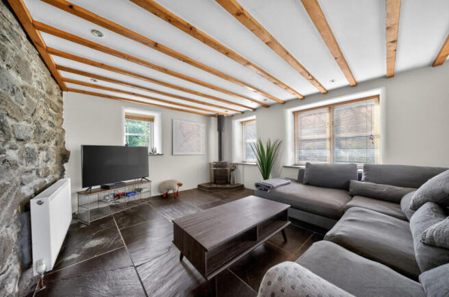 1432867-11-69c57c...