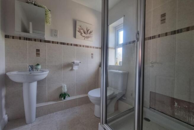 En-Suite Shower / WC