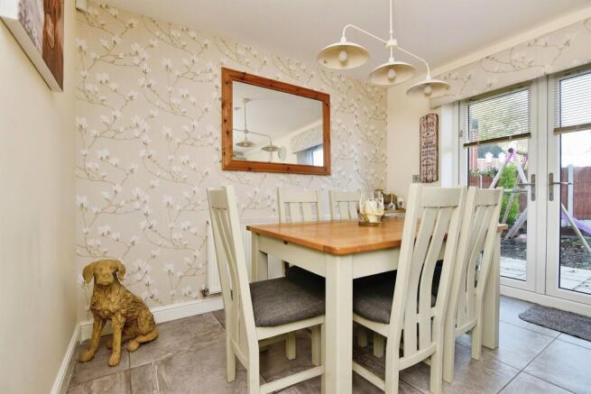 Kitchen Diner:
