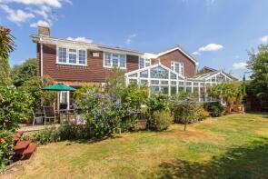 17, Cleveland Close, Maidenhead SL6 1XE