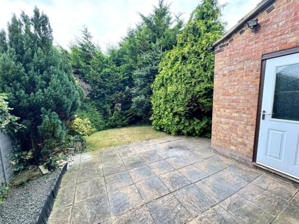 2 bed Semi-Detached for sale Image 11