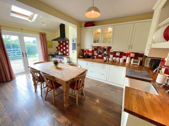 Dining Kitchen