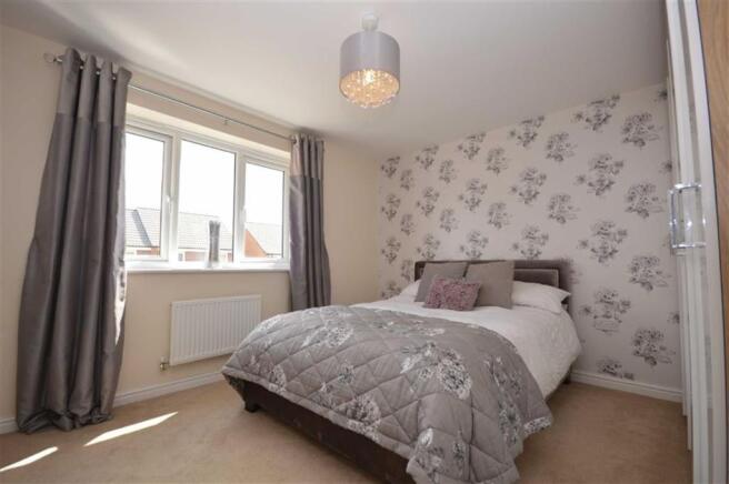 Bedroom/En-suite