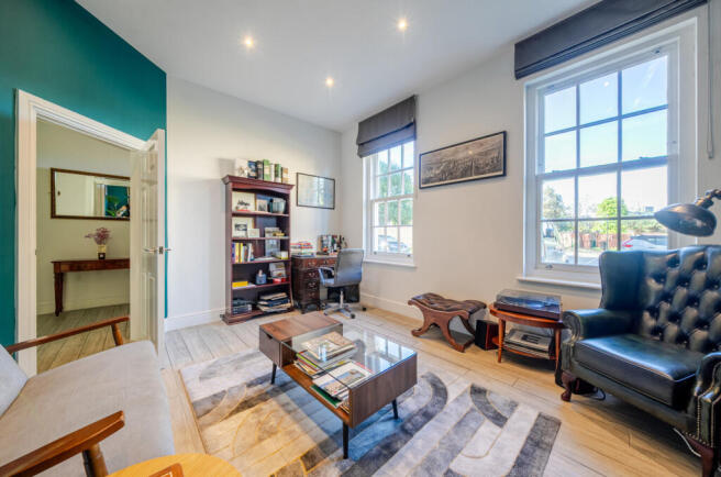 1441057-11-69de09...