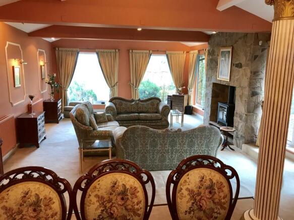 Formal Lounge