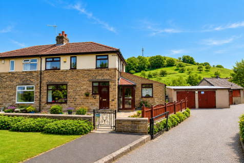 Rochdale Road, Todmorden, OL14