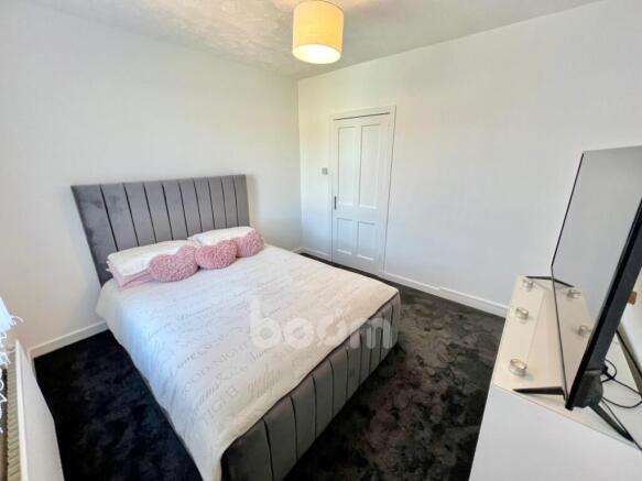 Barrie Terrace, Ardrossan bed one pic