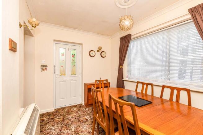 Dininig/kitchen