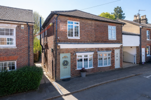 21, Charles Street, Tring HP23 6BD