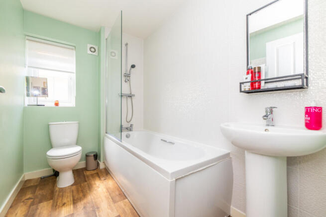 3 bed Semi-Detached for sale Image 12