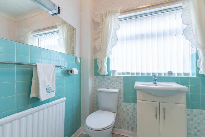 3 bed Bungalow for sale Image 11