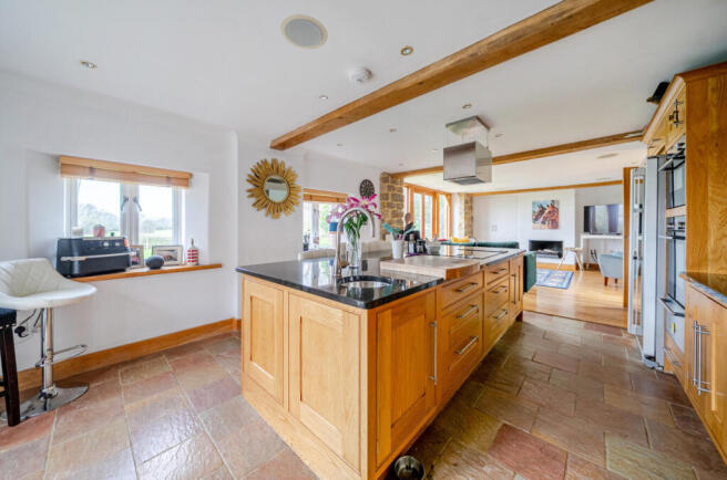 1422398-20-69b2d2...