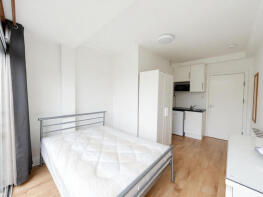 2, Park Crescent, Harrow HA3 6EW