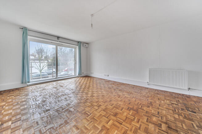 1415772-11-698de9...