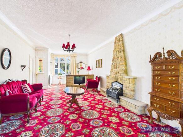 4 bed Terraced for sale Image 8