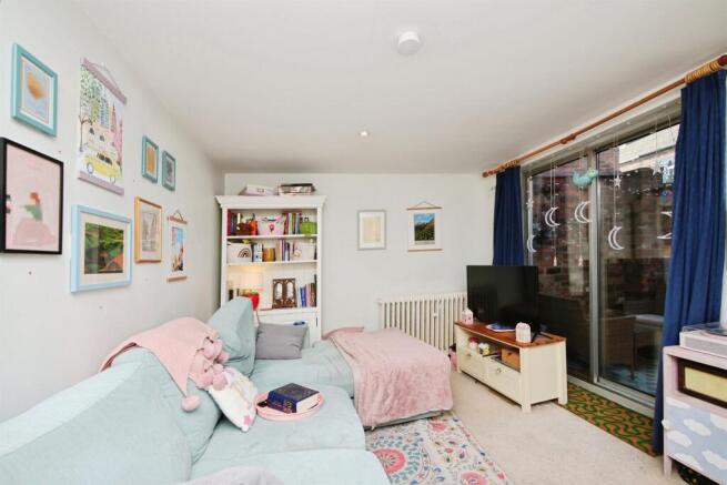 1 bed Terraced for sale Image 7
