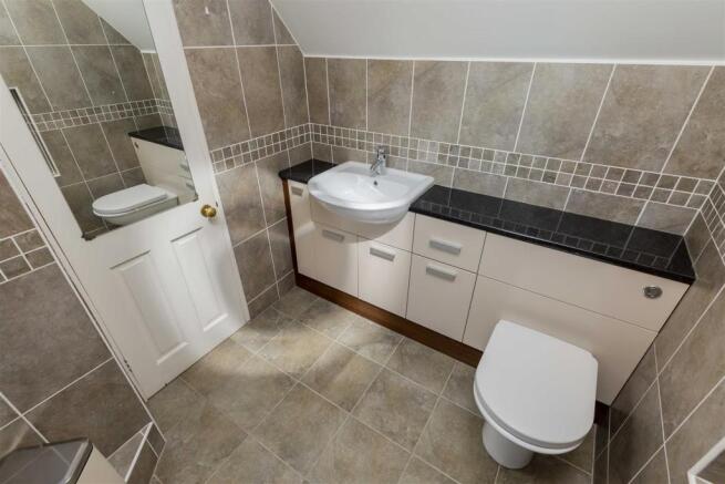 En-suite 1st Floor