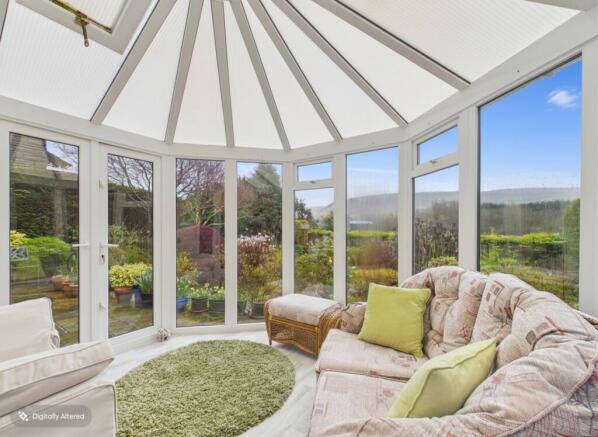 CAM03640G0-PR0115-STILL022-001