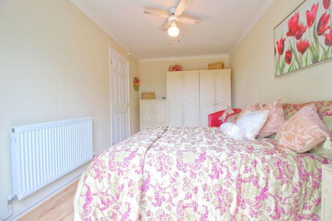 Bedroom 2 (Double)