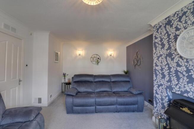 3 bed Semi-Detached for sale Image 7