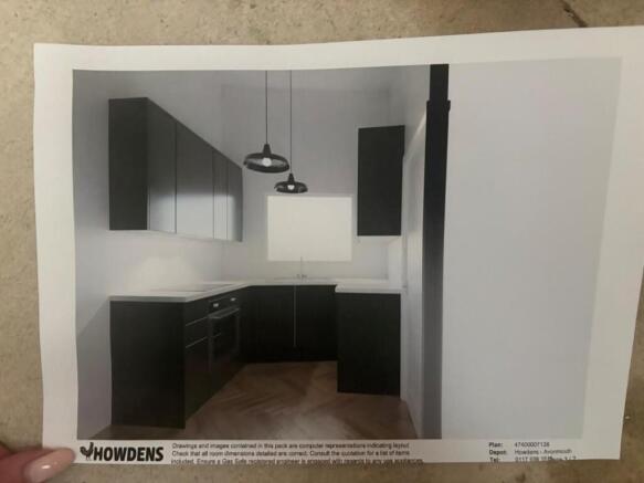 kitchen glos r.jpg