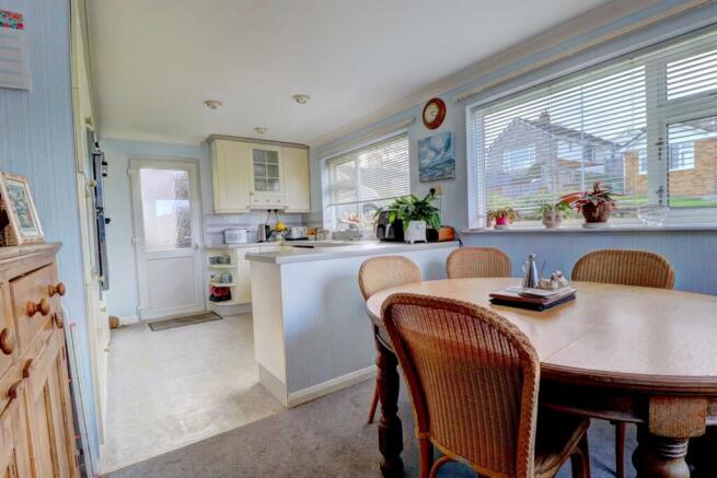 Kitchen Diner .1.jpg
