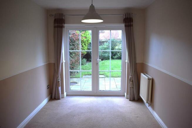 dining room .JPG