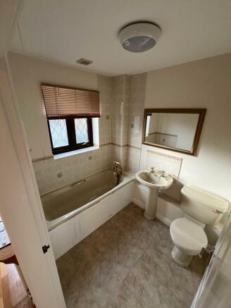 Bathroom.jpg