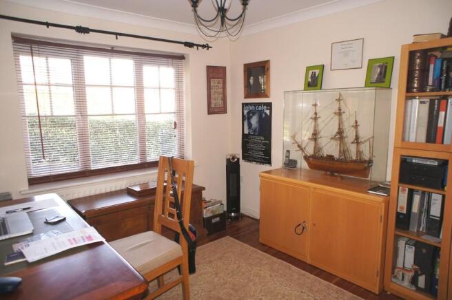 Photo 6