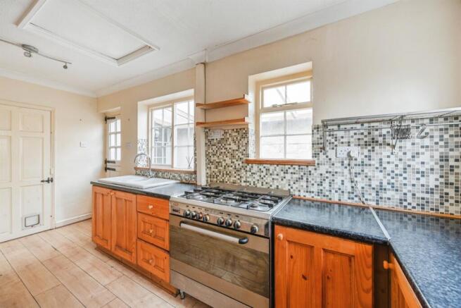 Breakfast Kitchen: