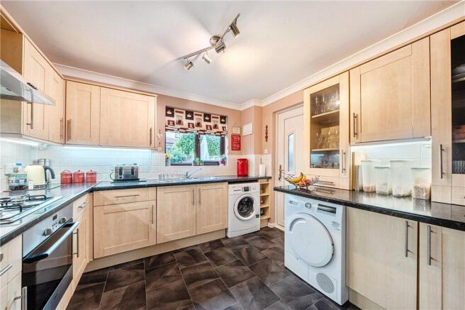 3 bed Detached for sale Image 5