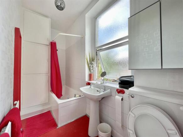 2 bed End of Terrace for sale Image 9