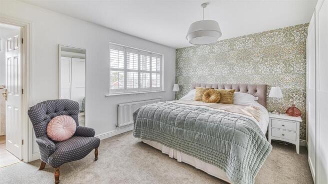 bed 1.jpg