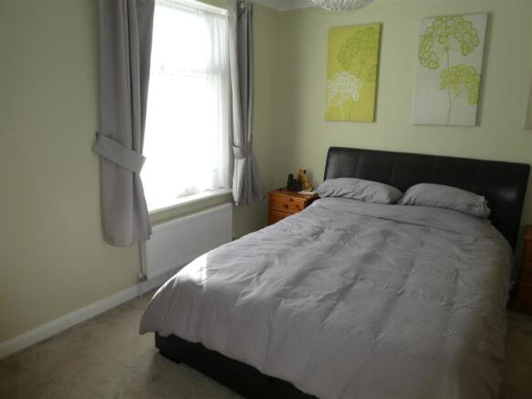 bed1pic2.JPG