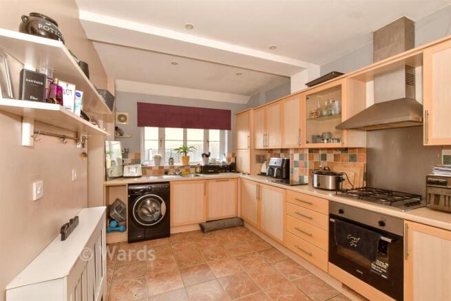 Kitchen/ Breakfast Room