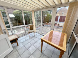 3, Nightjar Close, Poole BH17 7YN